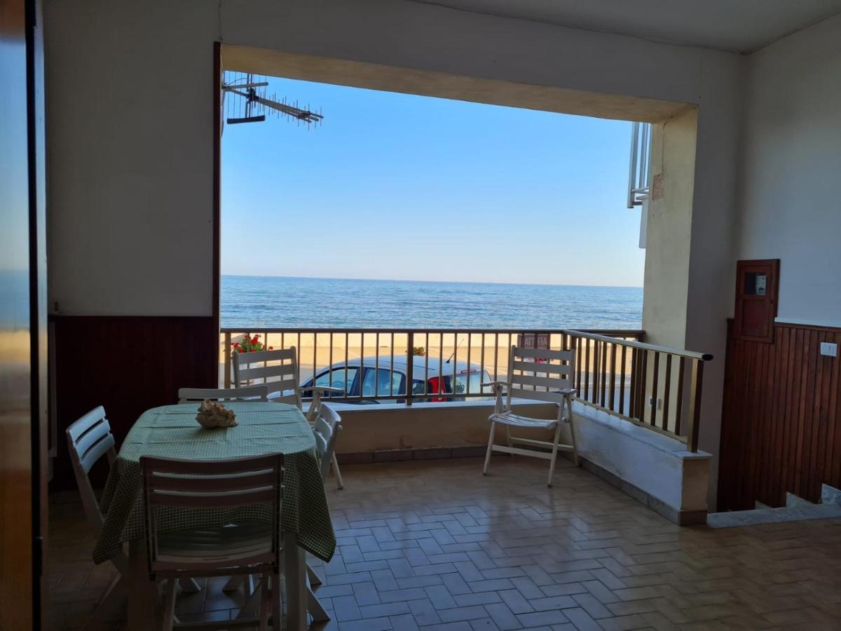 취아카 Veranda Sul Mare - Casa Vacanze Fronte Mare 빌라 외부 사진
